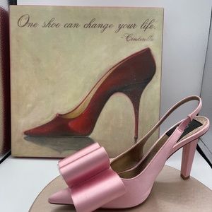 Rare Marc Jacobs Runway Dream Bow Shoes. Feel like Cinderella!